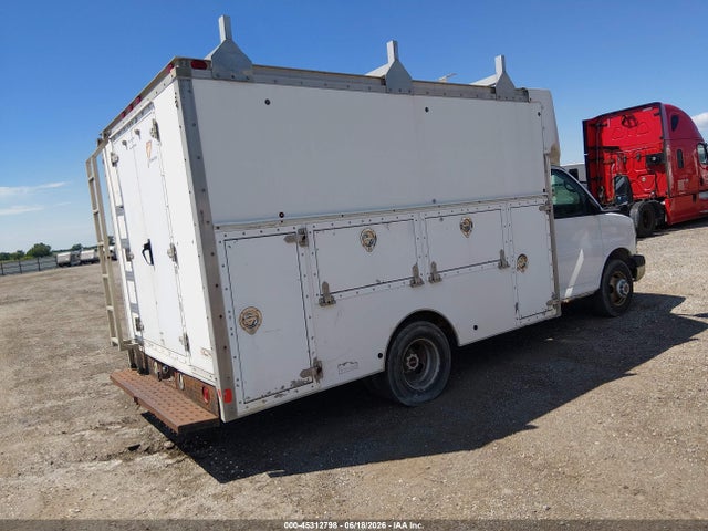 45312798 :رقم المزاد ، 1GDJG31U451246601 vin ، 2005 Gmc Savana Cutaway Standard W/c7l/c7n مزاد بيع