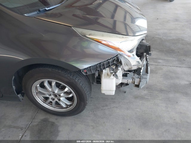 JTDKARFU1G3029388 Toyota Prius Two Eco