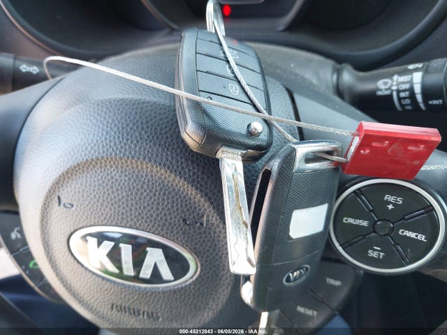 Auction sale of the 2015 Kia Soul, vin: KNDJN2A29F7228595, lot number: 45312843