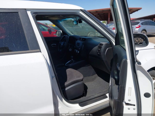 Auction sale of the 2015 Kia Soul, vin: KNDJN2A29F7228595, lot number: 45312843