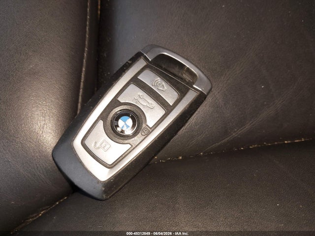 2012 Bmw 750i Xdrive მანქანა იყიდება აუქციონზე, vin: WBAKC6C54CC397173, აუქციონის ნომერი: 45312849