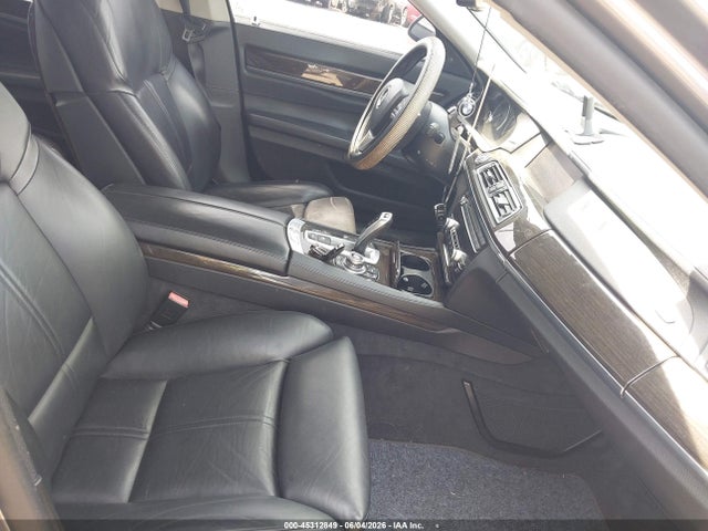 2012 Bmw 750i Xdrive მანქანა იყიდება აუქციონზე, vin: WBAKC6C54CC397173, აუქციონის ნომერი: 45312849