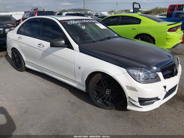 2013 Mercedes-benz C 250 Sport მანქანა იყიდება აუქციონზე, vin: WDDGF4HB6DA778979, აუქციონის ნომერი: 45312854