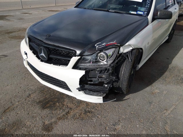 2013 Mercedes-benz C 250 Sport მანქანა იყიდება აუქციონზე, vin: WDDGF4HB6DA778979, აუქციონის ნომერი: 45312854