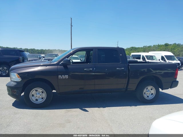 45312870 :رقم المزاد ، 1C6RR7KG8HS770132 vin ، 2017 Ram 1500 Tradesman  4x4 5'7 Box مزاد بيع