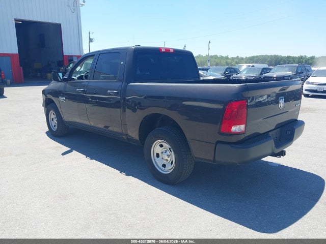 45312870 :رقم المزاد ، 1C6RR7KG8HS770132 vin ، 2017 Ram 1500 Tradesman  4x4 5'7 Box مزاد بيع