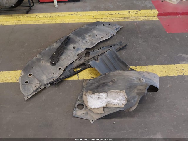 4T1B11HK1JU577658 Toyota CAMRY SE