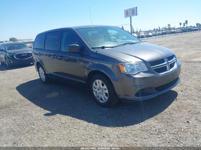 Dodge Grand Caravan Se 2018 2C4RDGBG4JR296517 Image 1