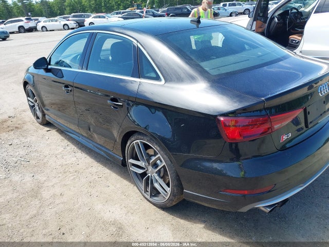 Audi S3 Premium Plus 2017 WAUB1GFF8H1025421 Image 3