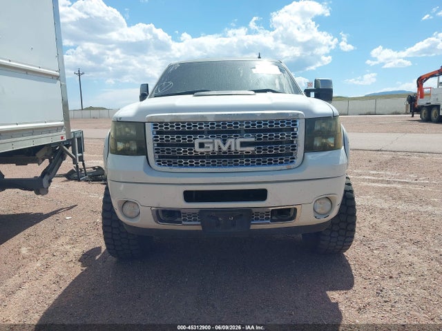 45312900 :رقم المزاد ، 1GT125E8XDF140537 vin ، 2013 Gmc Sierra 2500hd Denali مزاد بيع
