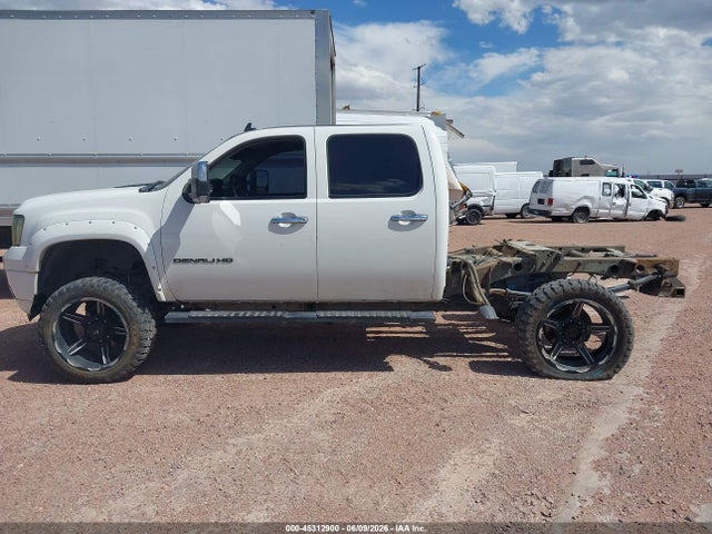 45312900 :رقم المزاد ، 1GT125E8XDF140537 vin ، 2013 Gmc Sierra 2500hd Denali مزاد بيع