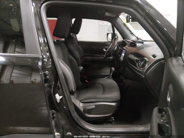 Продажа на аукционе авто 2022 Jeep Renegade Altitude 4x4, vin: ZACNJDE11NPN67389, номер лота: 45312932