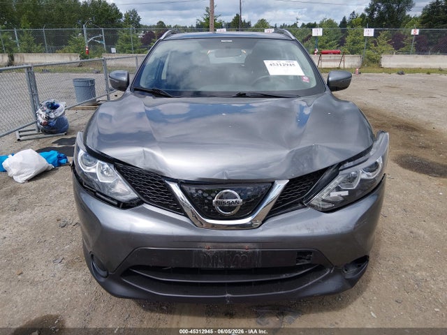 JN1BJ1CR9JW268259 Nissan Rogue Sport Sv