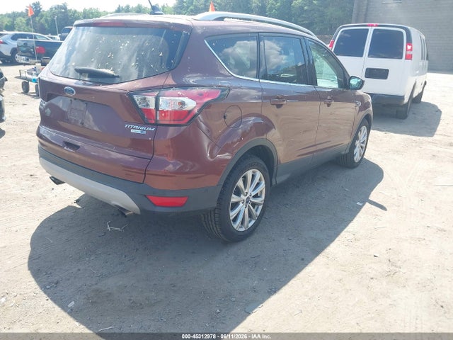 Ford Escape Titanium 2018 1FMCU9J94JUB01258 Image 4