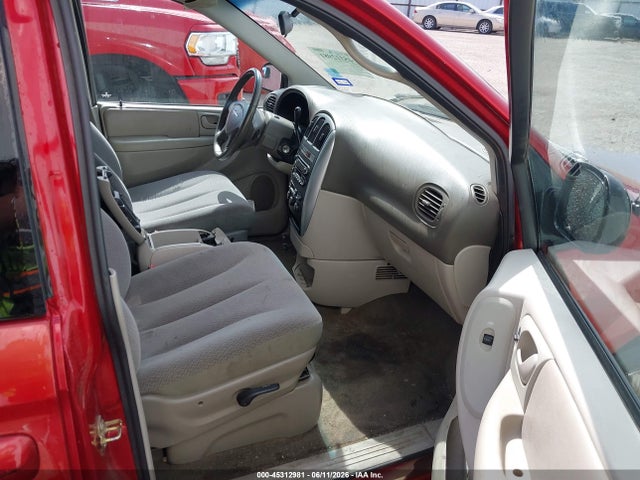 Продажа на аукционе авто 2006 Chrysler Town & Country Touring, vin: 2A4GP54L36R889901, номер лота: 45312981