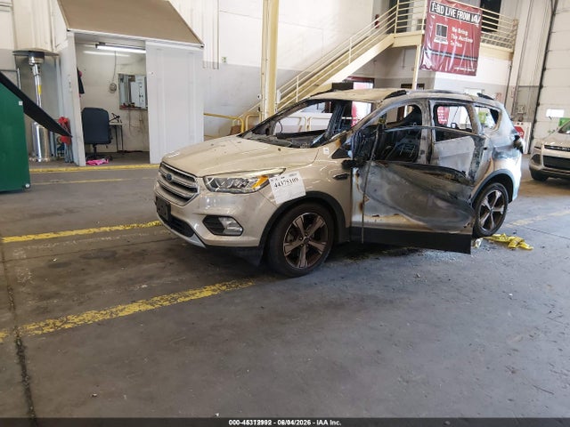 Ford ESCAPE SE 2017 1FMCU0G95HUA81745 Image 2