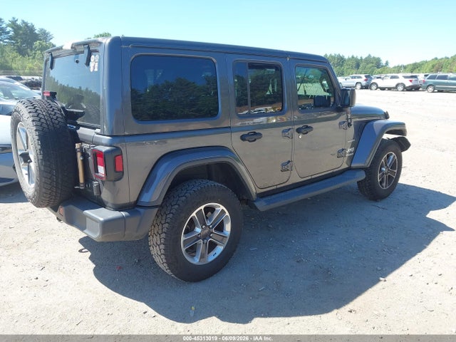 1C4HJXEG9JW325274 Jeep Wrangler Unlimited Sahara 4x4