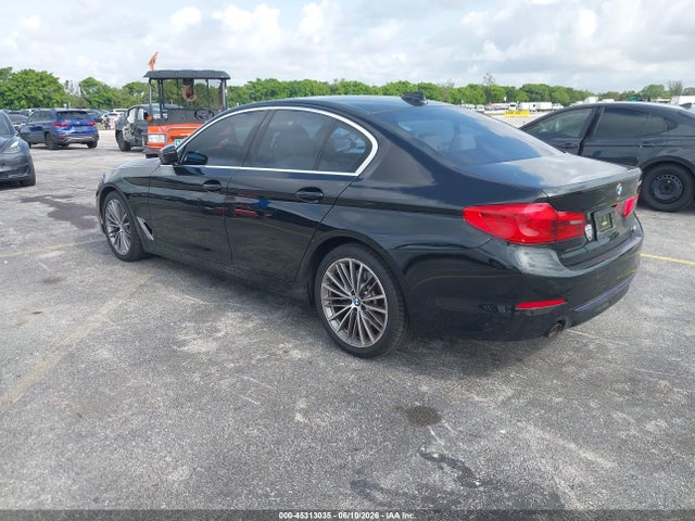 45313035 :رقم المزاد ، WBAJA5C57KG900911 vin ، 2019 Bmw 530i مزاد بيع