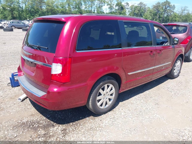 2016 Chrysler Town & Country Touring მანქანა იყიდება აუქციონზე, vin: 2C4RC1BG3GR199740, აუქციონის ნომერი: 45313036