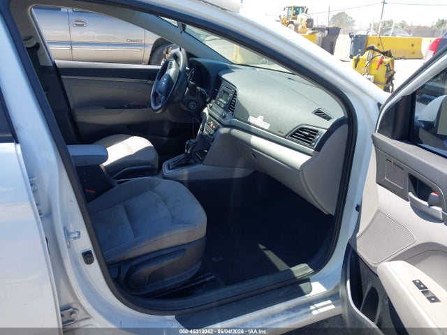 5NPD74LF2HH099391 Hyundai ELANTRA SE