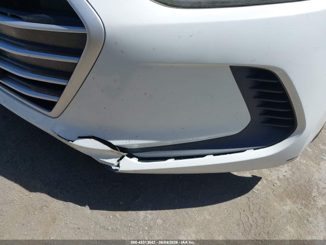 5NPD74LF2HH099391 Hyundai ELANTRA SE