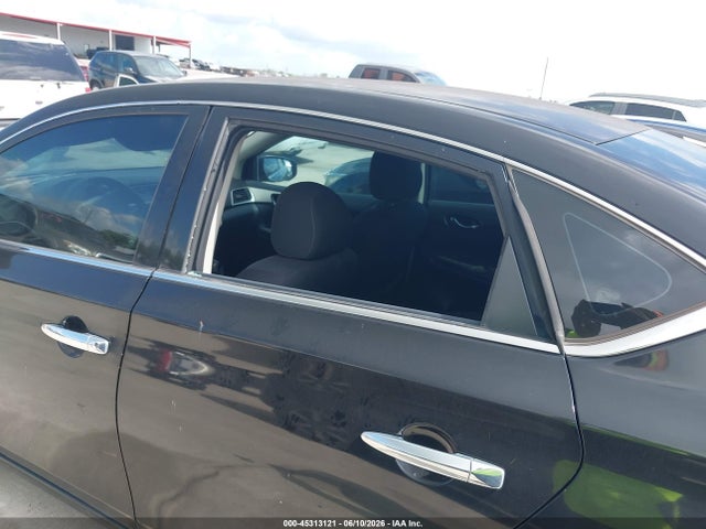 Nissan SENTRA S 2017 3N1AB7AP9HY385212 Image 12