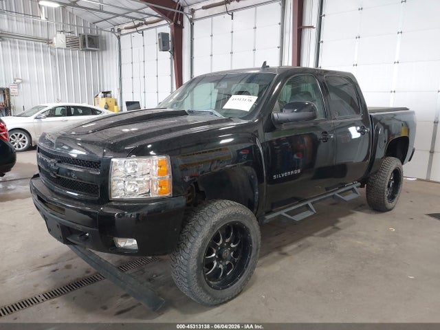 2013 Chevrolet Silverado 1500 Lt მანქანა იყიდება აუქციონზე, vin: 3GCUKSE20DG294213, აუქციონის ნომერი: 45313138