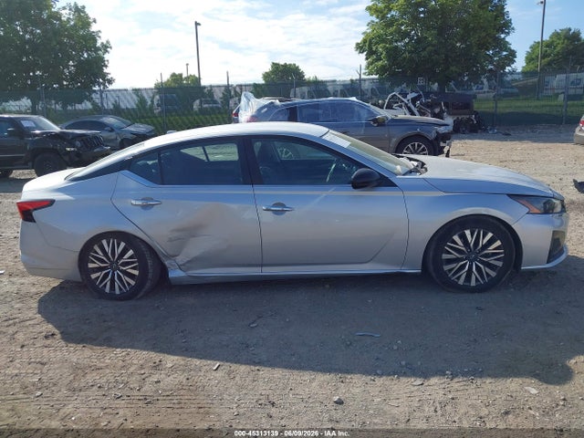 1N4BL4DV9RN375954 Nissan Altima Sv Fwd