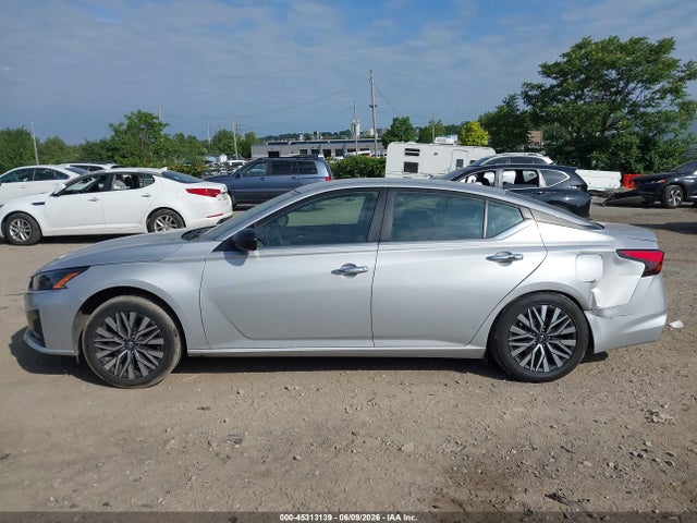 1N4BL4DV9RN375954 Nissan Altima Sv Fwd