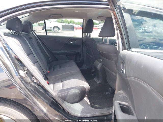 45313162 :رقم المزاد ، 1HGCR2F59FA015070 vin ، 2015 Honda Accord Sport مزاد بيع