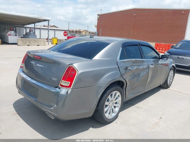 45313208 :رقم المزاد ، 2C3CCACG3CH205870 vin ، 2012 Chrysler 300 Limited مزاد بيع
