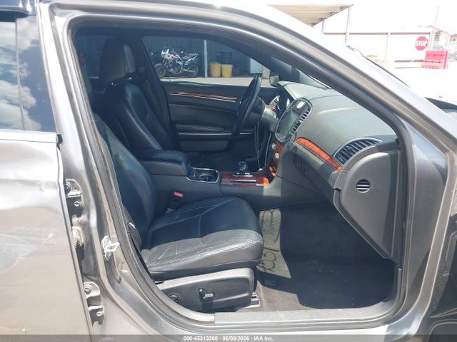45313208 :رقم المزاد ، 2C3CCACG3CH205870 vin ، 2012 Chrysler 300 Limited مزاد بيع