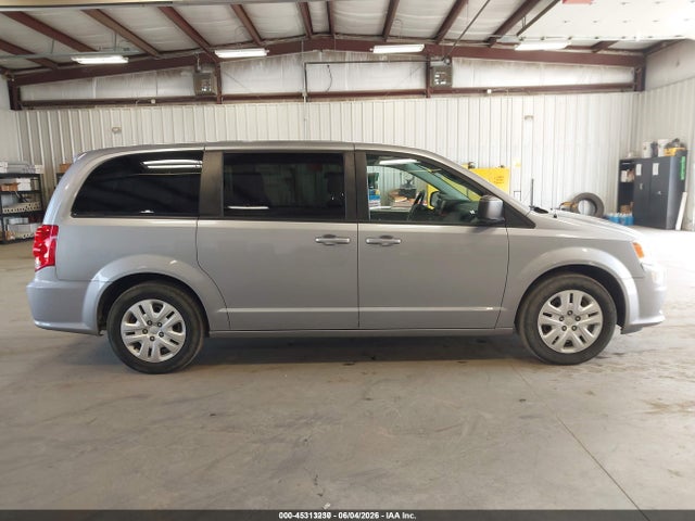 Dodge Grand Caravan Se 2018 2C4RDGBG0JR318612 Image 16