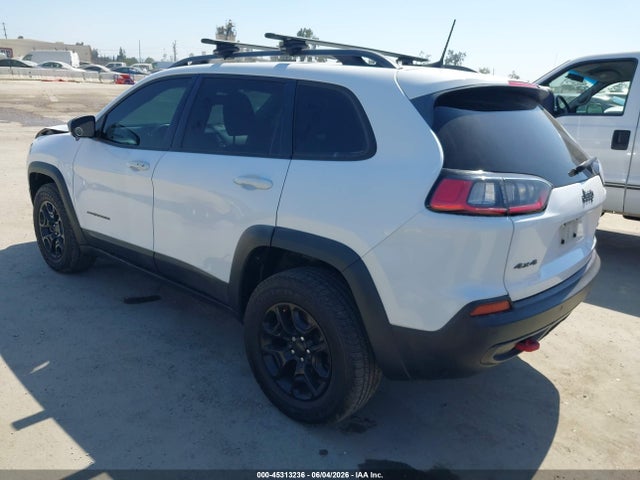 Продажа на аукционе авто 2019 Jeep Cherokee Trailhawk 4x4, vin: 1C4PJMBXXKD228838, номер лота: 45313236