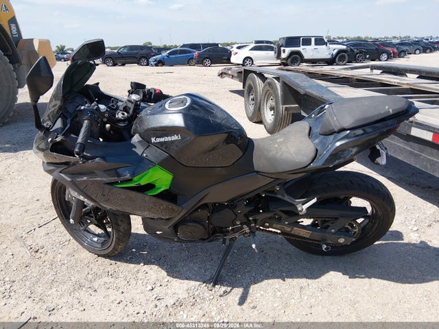 2023 Kawasaki Ex400 მანქანა იყიდება აუქციონზე, vin: JKAEXKG14PDAS4295, აუქციონის ნომერი: 45313246