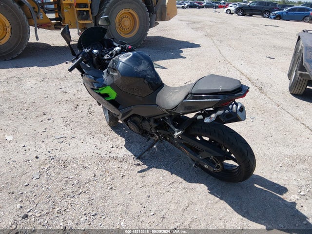 2023 Kawasaki Ex400 მანქანა იყიდება აუქციონზე, vin: JKAEXKG14PDAS4295, აუქციონის ნომერი: 45313246