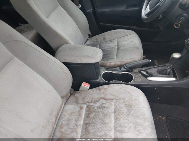 45313251 :رقم المزاد ، 2T1BURHE5GC605262 vin ، 2016 Toyota Corolla Le مزاد بيع