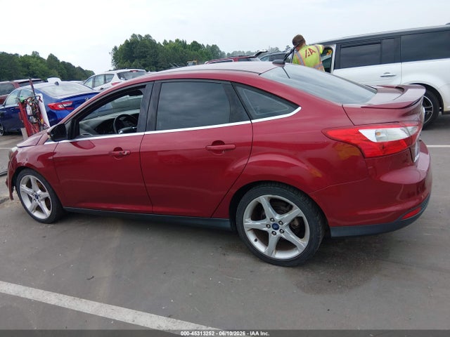 2013 Ford Focus Titanium მანქანა იყიდება აუქციონზე, vin: 1FADP3J22DL349931, აუქციონის ნომერი: 45313252