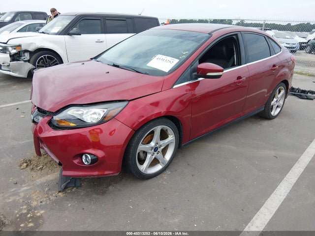 2013 Ford Focus Titanium მანქანა იყიდება აუქციონზე, vin: 1FADP3J22DL349931, აუქციონის ნომერი: 45313252