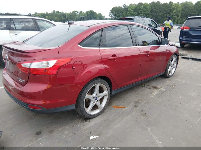 2013 Ford Focus Titanium მანქანა იყიდება აუქციონზე, vin: 1FADP3J22DL349931, აუქციონის ნომერი: 45313252