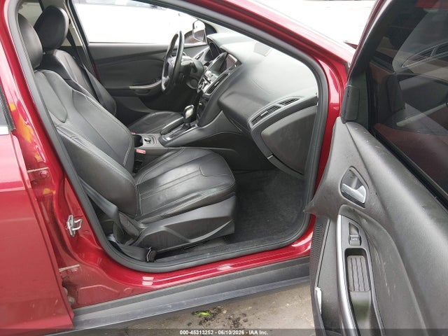 2013 Ford Focus Titanium მანქანა იყიდება აუქციონზე, vin: 1FADP3J22DL349931, აუქციონის ნომერი: 45313252