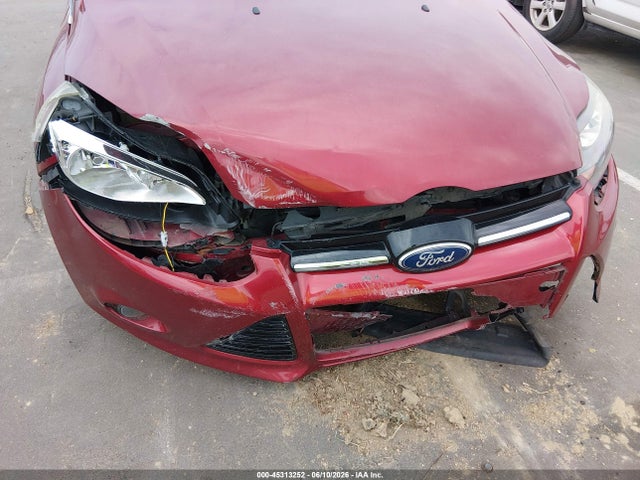 2013 Ford Focus Titanium მანქანა იყიდება აუქციონზე, vin: 1FADP3J22DL349931, აუქციონის ნომერი: 45313252