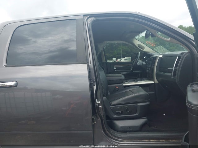 45313279 :رقم المزاد ، 3C6UR5FL9FG603823 vin ، 2015 Ram 2500 Laramie مزاد بيع