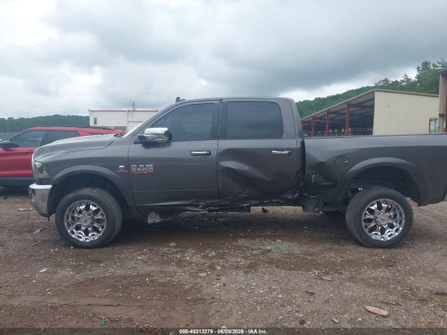 45313279 :رقم المزاد ، 3C6UR5FL9FG603823 vin ، 2015 Ram 2500 Laramie مزاد بيع