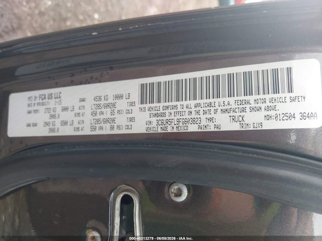 45313279 :رقم المزاد ، 3C6UR5FL9FG603823 vin ، 2015 Ram 2500 Laramie مزاد بيع