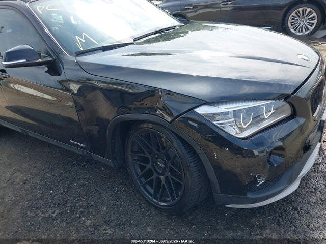 Aukcja sprzedaży 2015 Bmw X1 Xdrive28i, vin: WBAVL1C50FVY38645, numer aukcji: 45313284