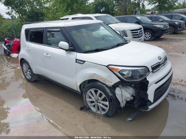 45313289 :رقم المزاد ، KNDJP3A51J7539229 vin ، 2018 Kia Soul + مزاد بيع