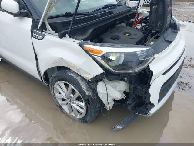 45313289 :رقم المزاد ، KNDJP3A51J7539229 vin ، 2018 Kia Soul + مزاد بيع