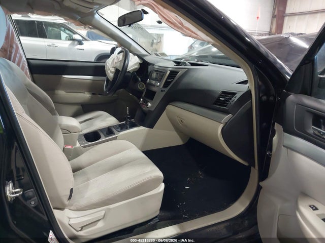 Продажа на аукционе авто 2014 Subaru Legacy 2.5i, vin: 4S3BMAA69E1021176, номер лота: 45313290