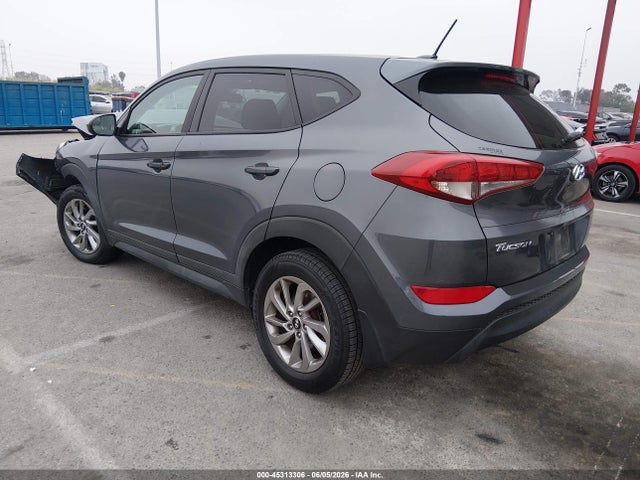 Hyundai TUCSON SE 2016 KM8J23A46GU136052 Image 3